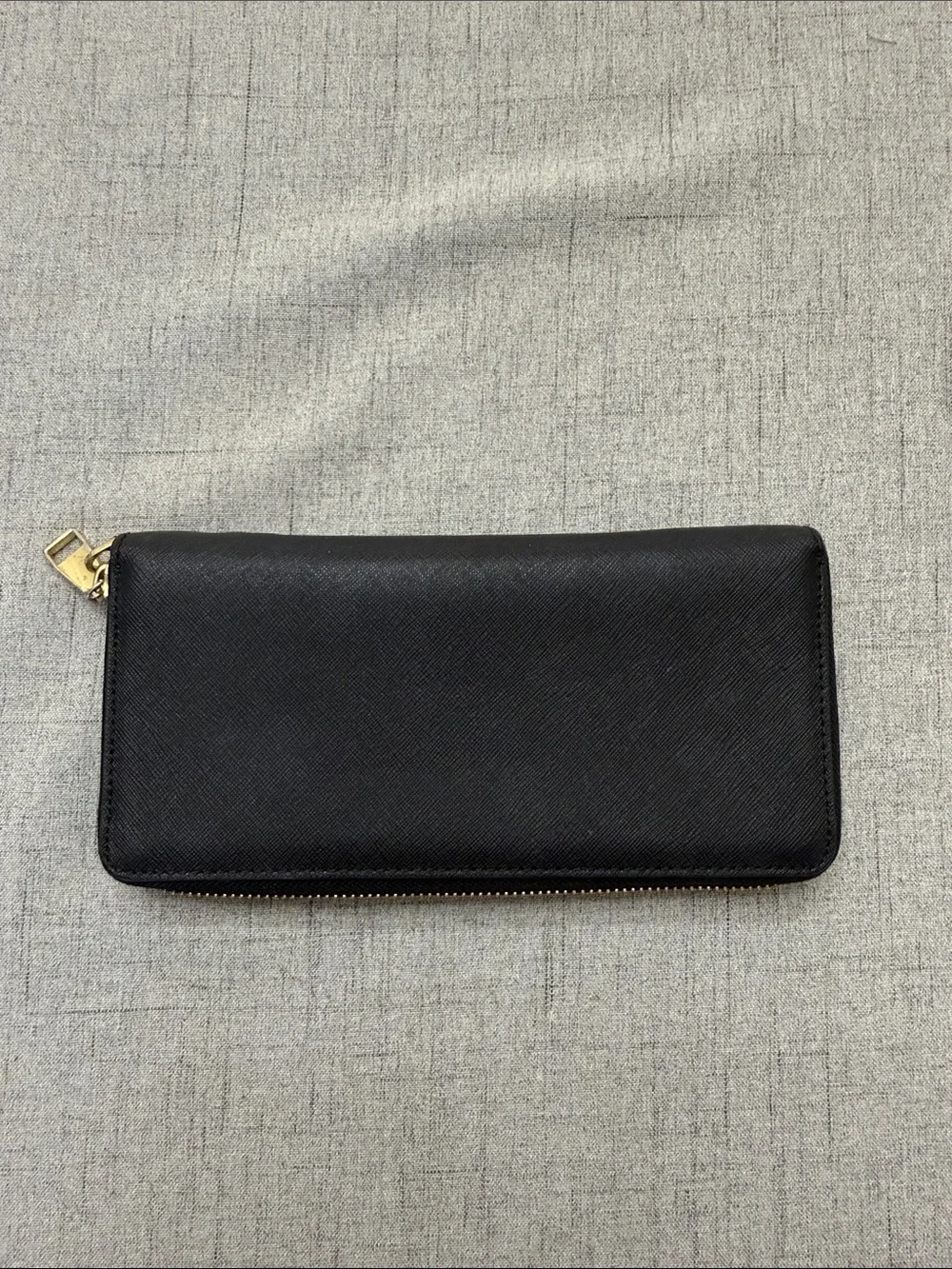 Tory Burch Black Zip Emerson Saffiano Continental Wallet